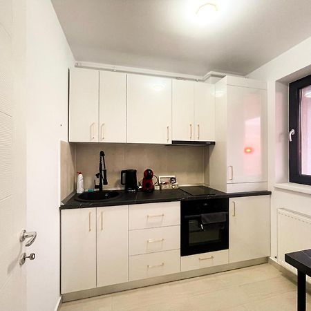 Metropolis Elegance Lejlighed Bukarest Eksteriør billede