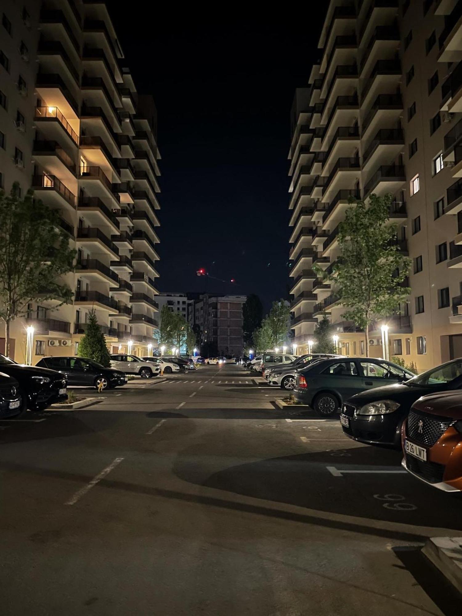 Metropolis Elegance Lejlighed Bukarest Eksteriør billede