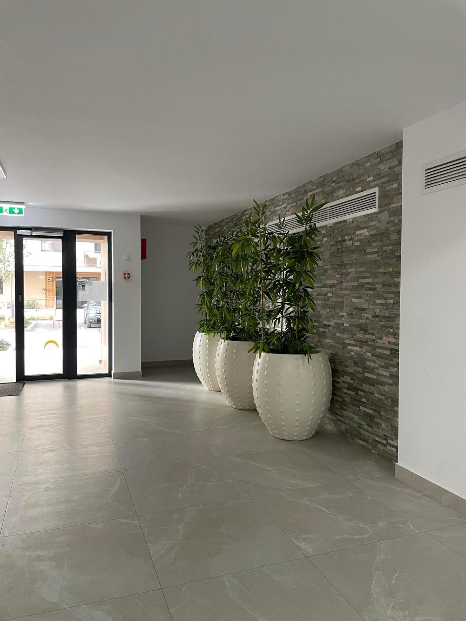 Metropolis Elegance Lejlighed Bukarest Eksteriør billede