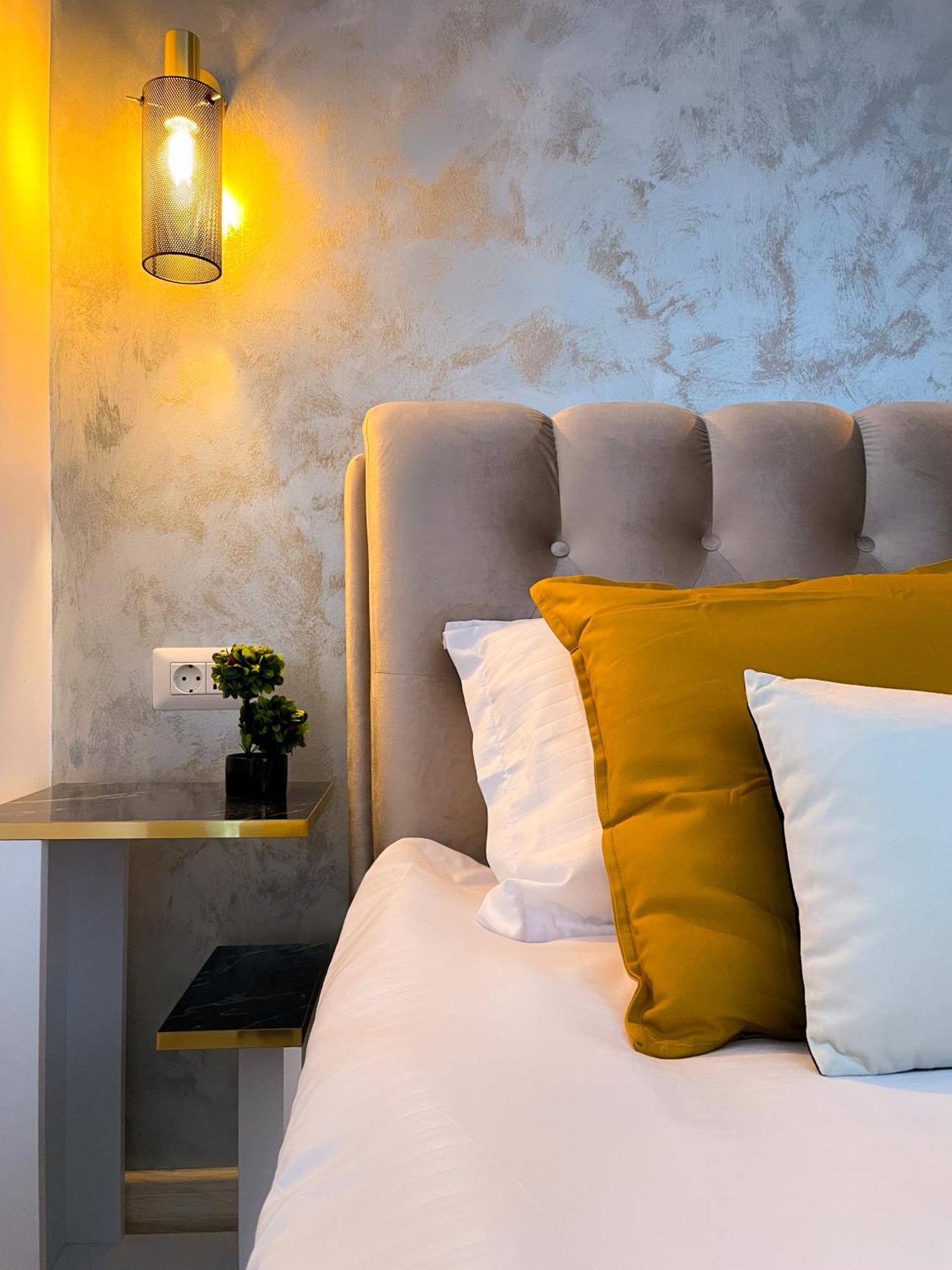 Metropolis Elegance Lejlighed Bukarest Eksteriør billede