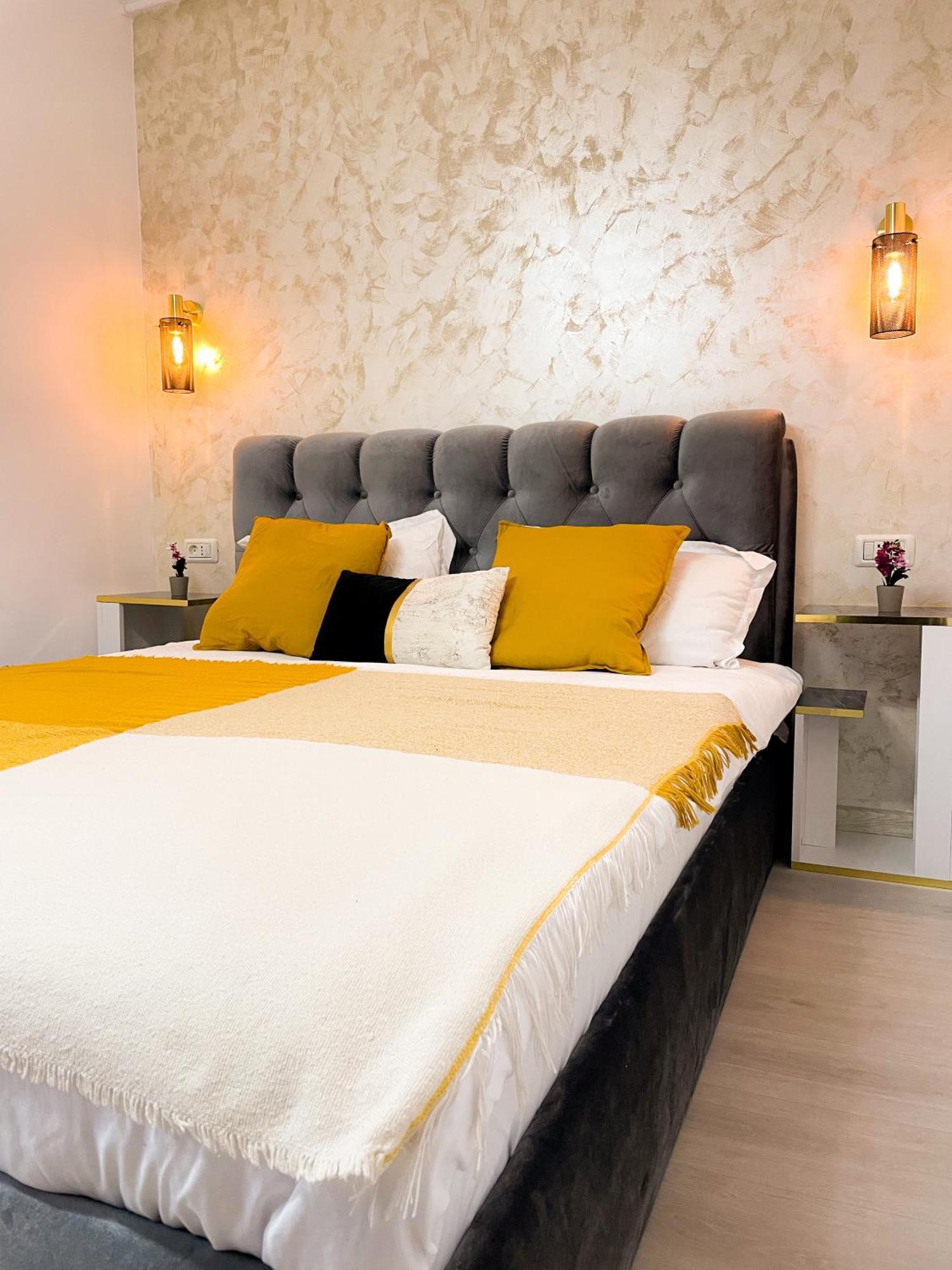 Metropolis Elegance Lejlighed Bukarest Eksteriør billede